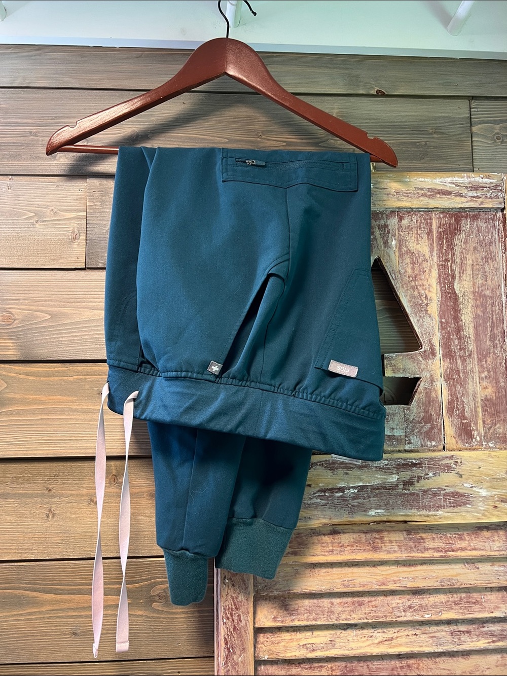 Women’s Teal Figs Scrub Pants